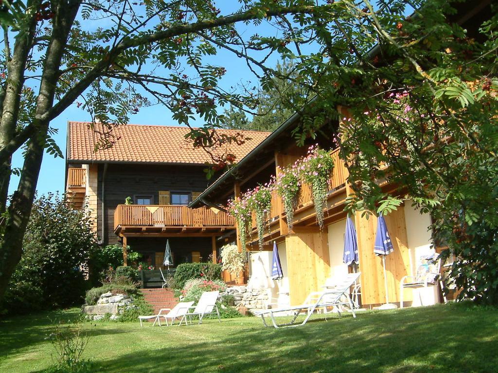 Pension St. Georg Mit Moststueberl Hotel Bad Griesbach  Exterior photo